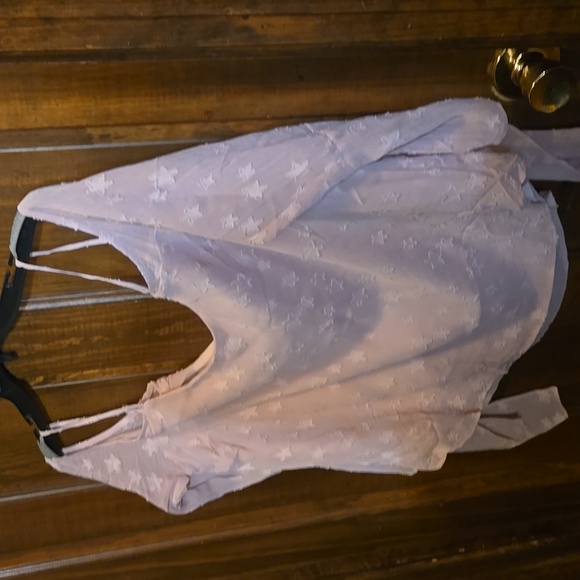 By Together Cold Shoulder Top W Adjustable Strapa - Picture 4 of 7